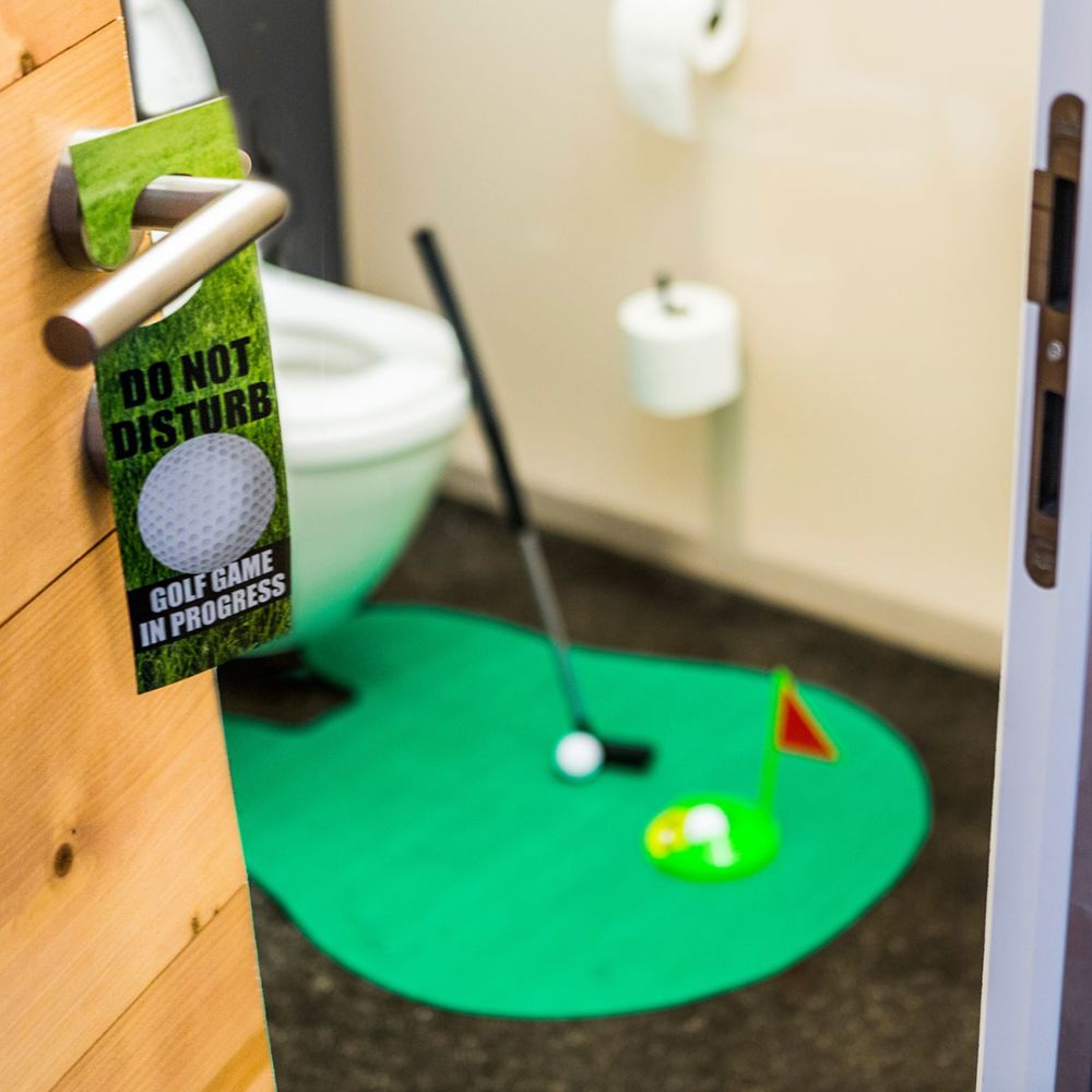Das ultimative Golfset für die Toilette Das ultimative Golfset für die Toilette