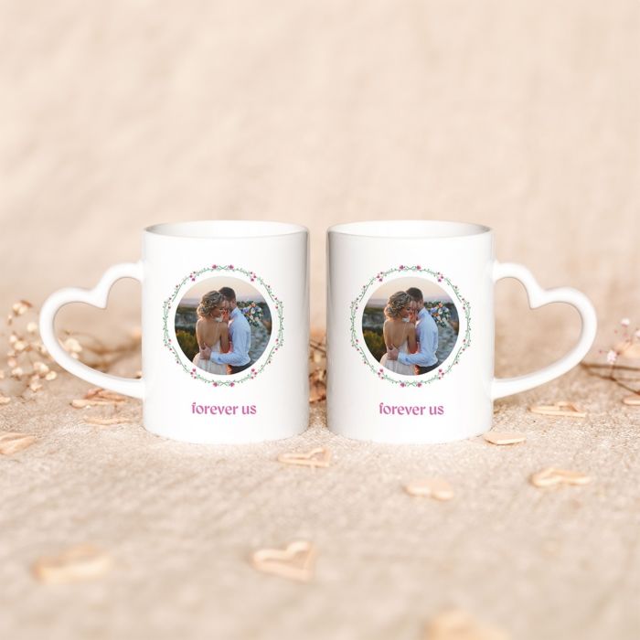 Personalisierbare Tasse Blumenkranz mit Foto und Text Personalisierbare Tasse Blumenkranz mit Foto und Text