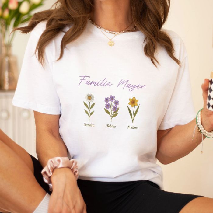 Personalisierbares T-Shirt mit Geburtsblumen Personalisierbares T-Shirt mit Geburtsblumen