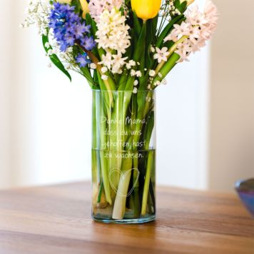 Personalisierte Vase mit Text und Symbol